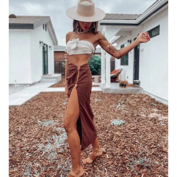 Brown Ring Skirt - Picture 11 of 14